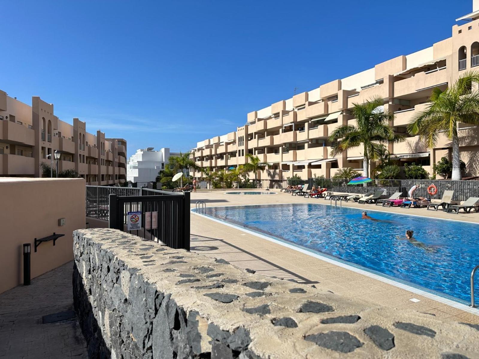 Cozy Apartment In Playa Paraiso Costa Adeje  Exterior photo